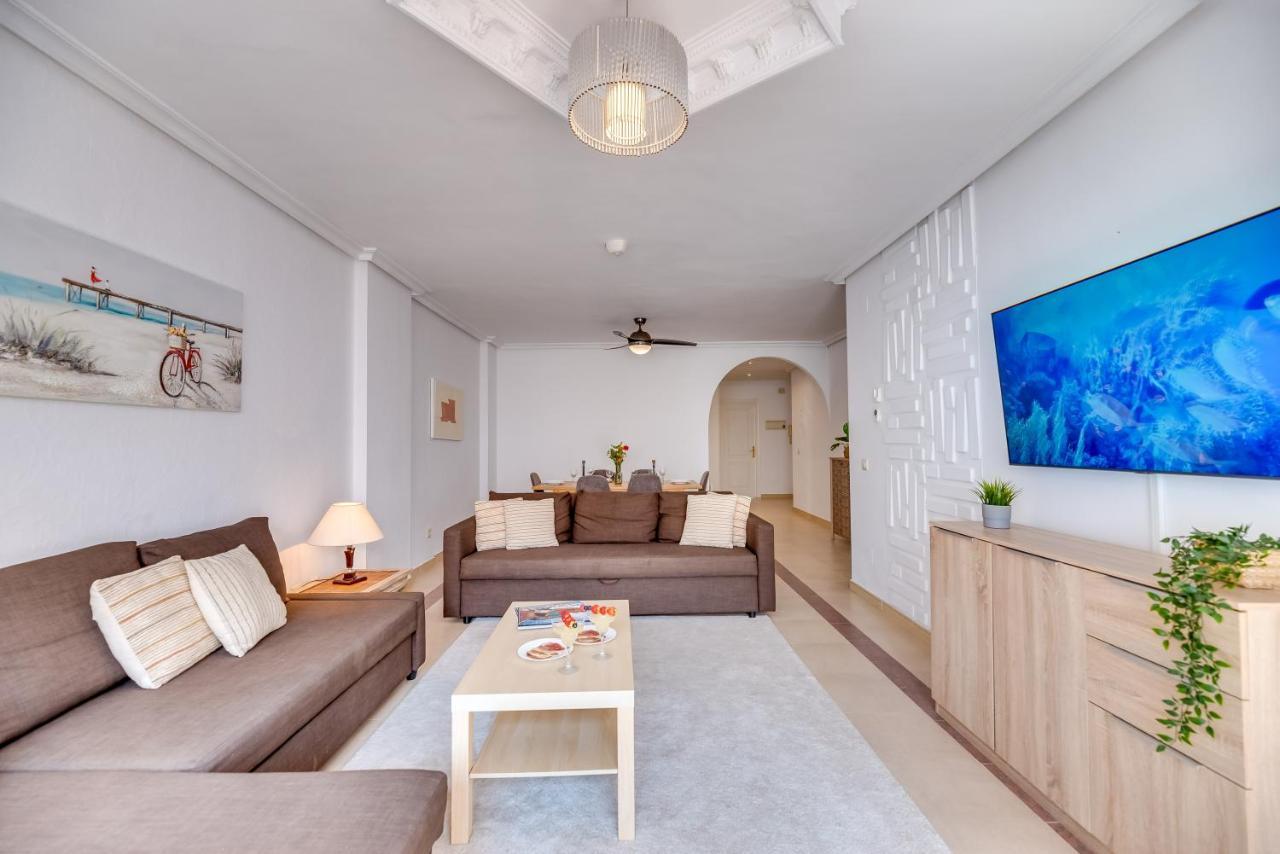 Apartment Tranquil 2 Bdrm Peaceful W/ 2 Pools *